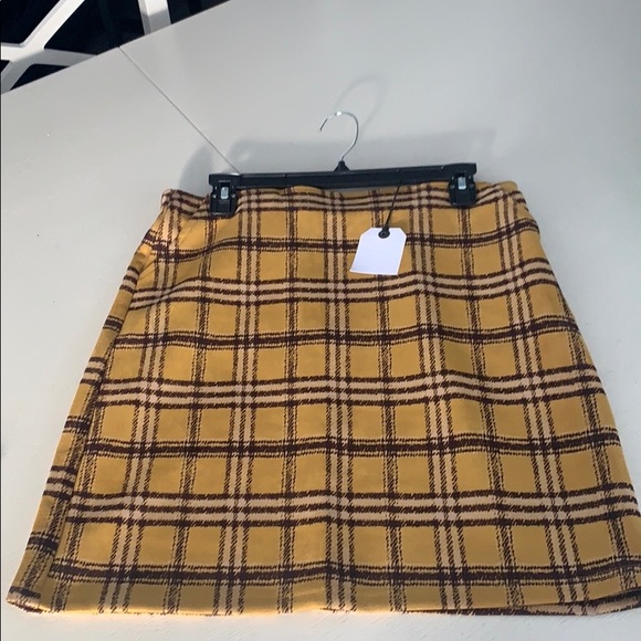 NWT Faux suede plaid skirt by Potter’s Pot size L - Picture 4 of 8